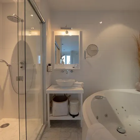 Hotel Bliss Boutique 4*