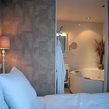 Hotel The Saints Bliss 4*