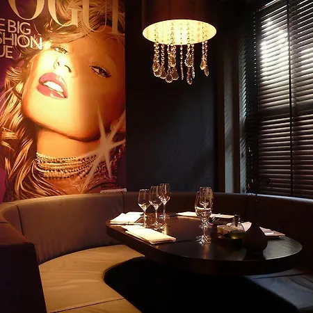 The Saints Bliss Hotel Breda