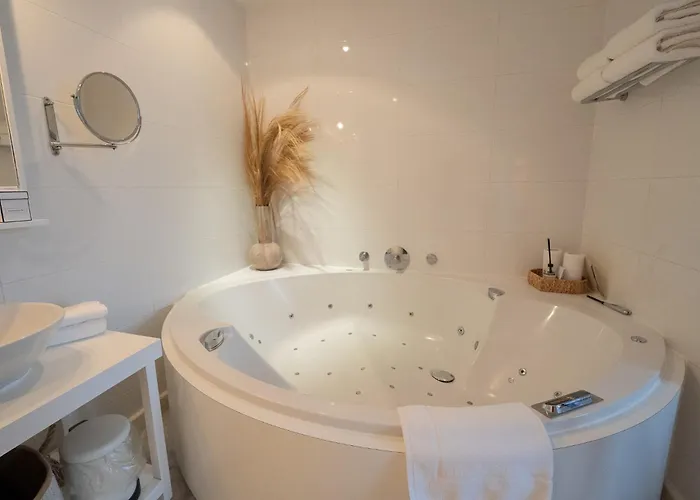 Hotel Bliss Boutique